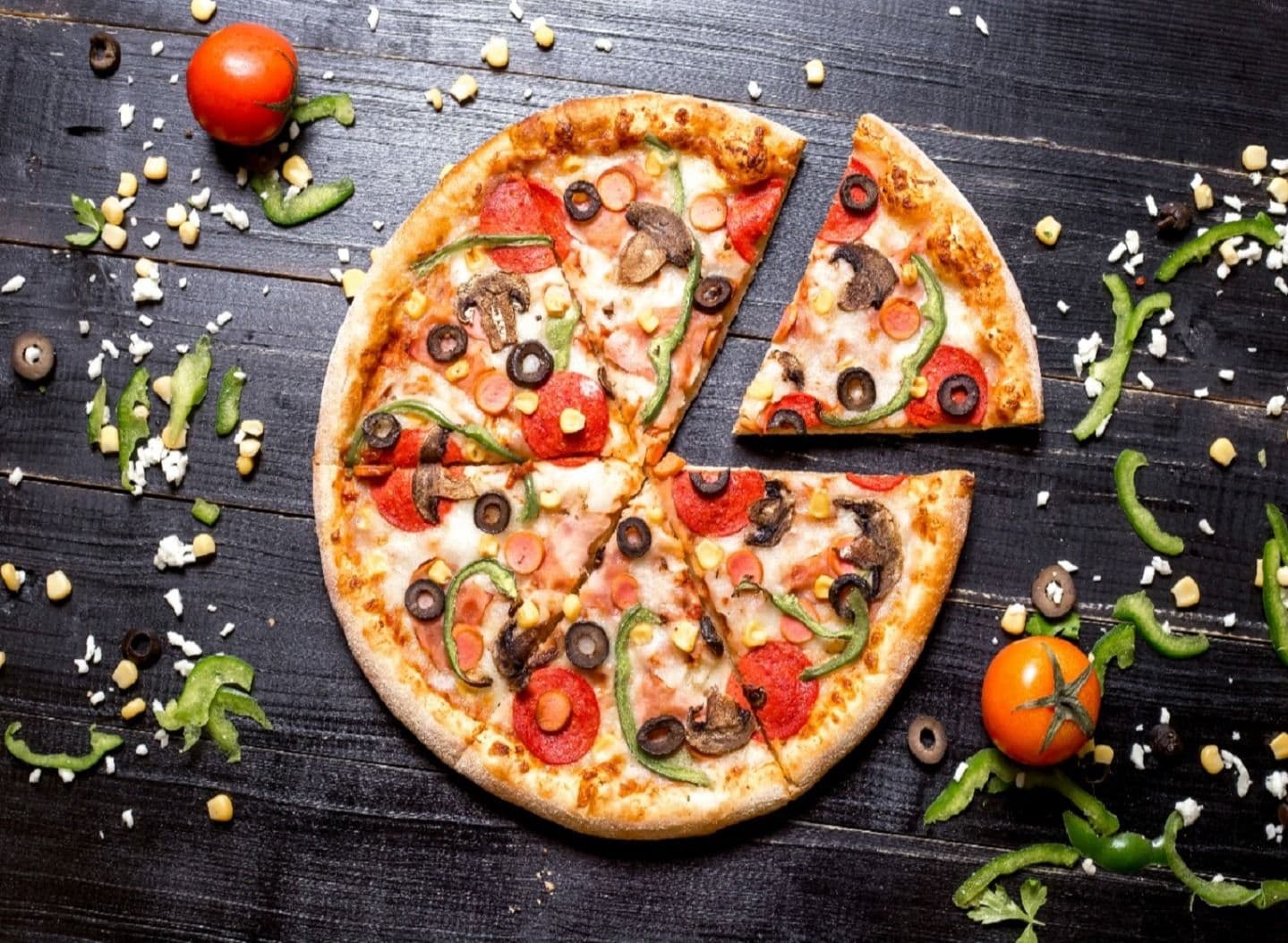 BBQ Pulled Pork Pizza